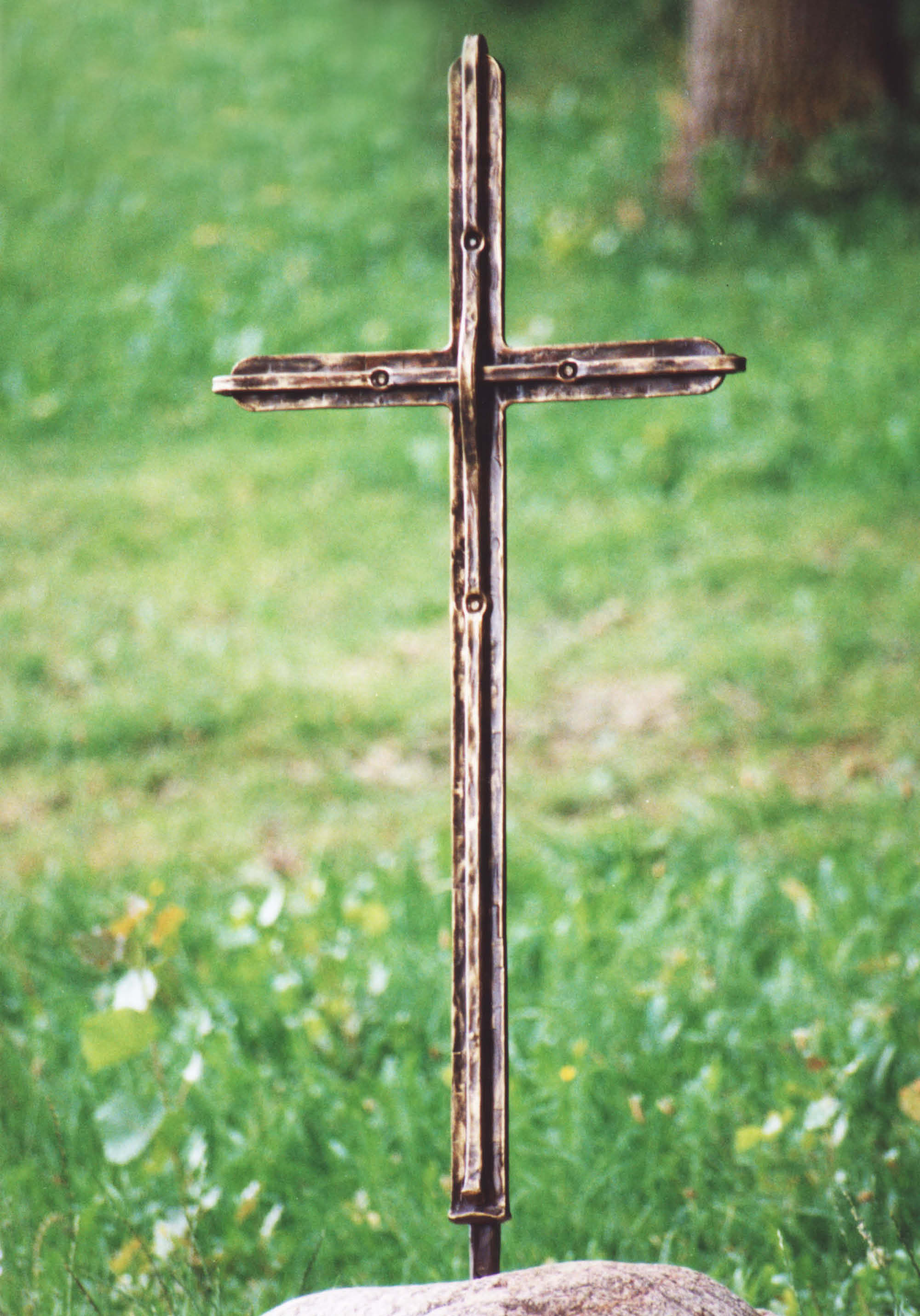 Grabkreuz 85