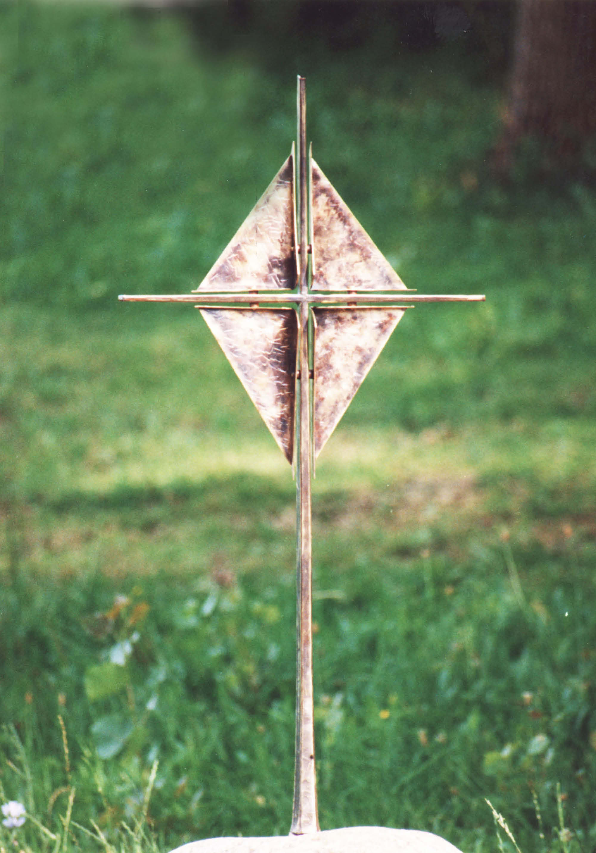 Grabkreuz 86