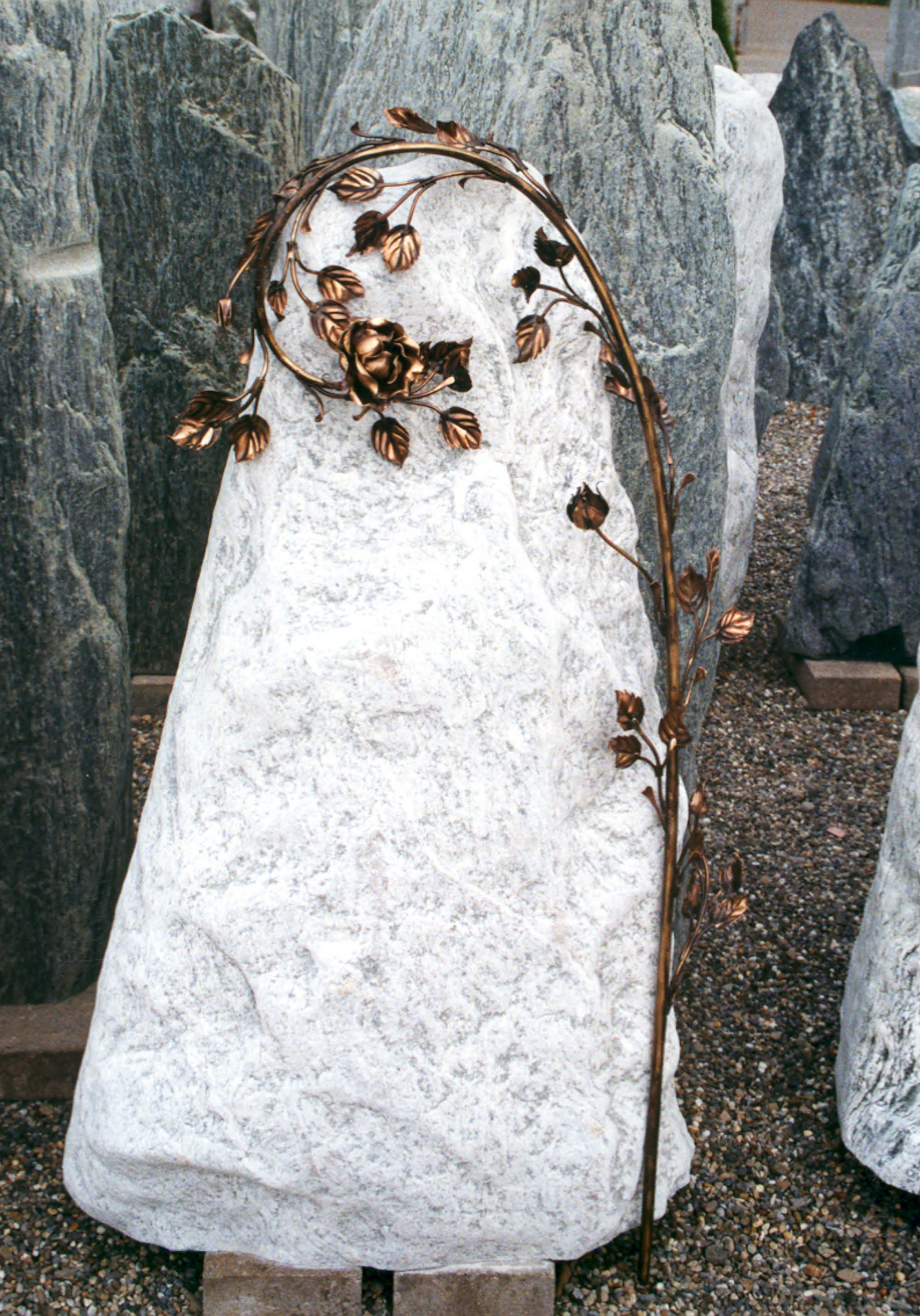 Grabkreuz 95