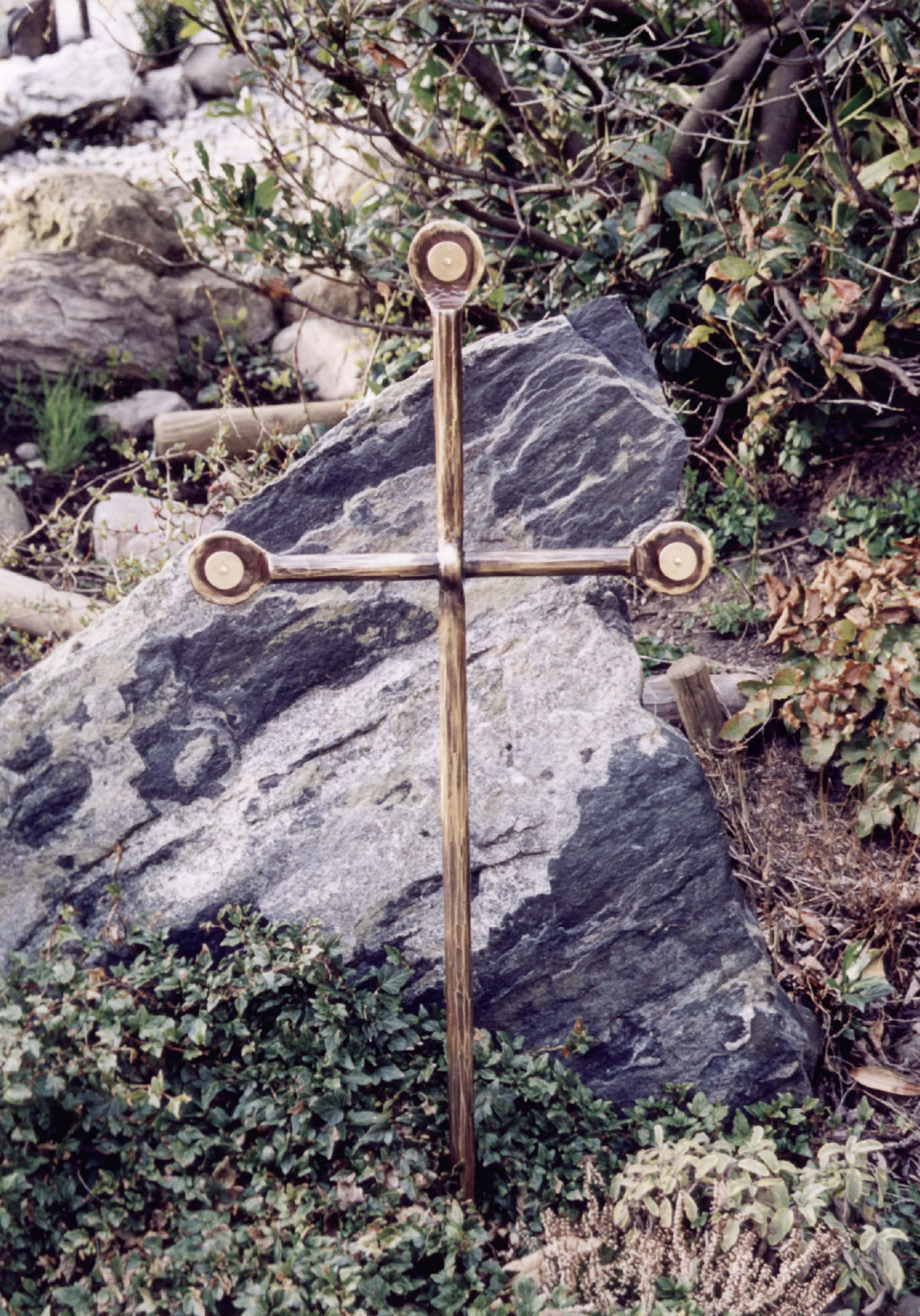 Grabkreuz 99
