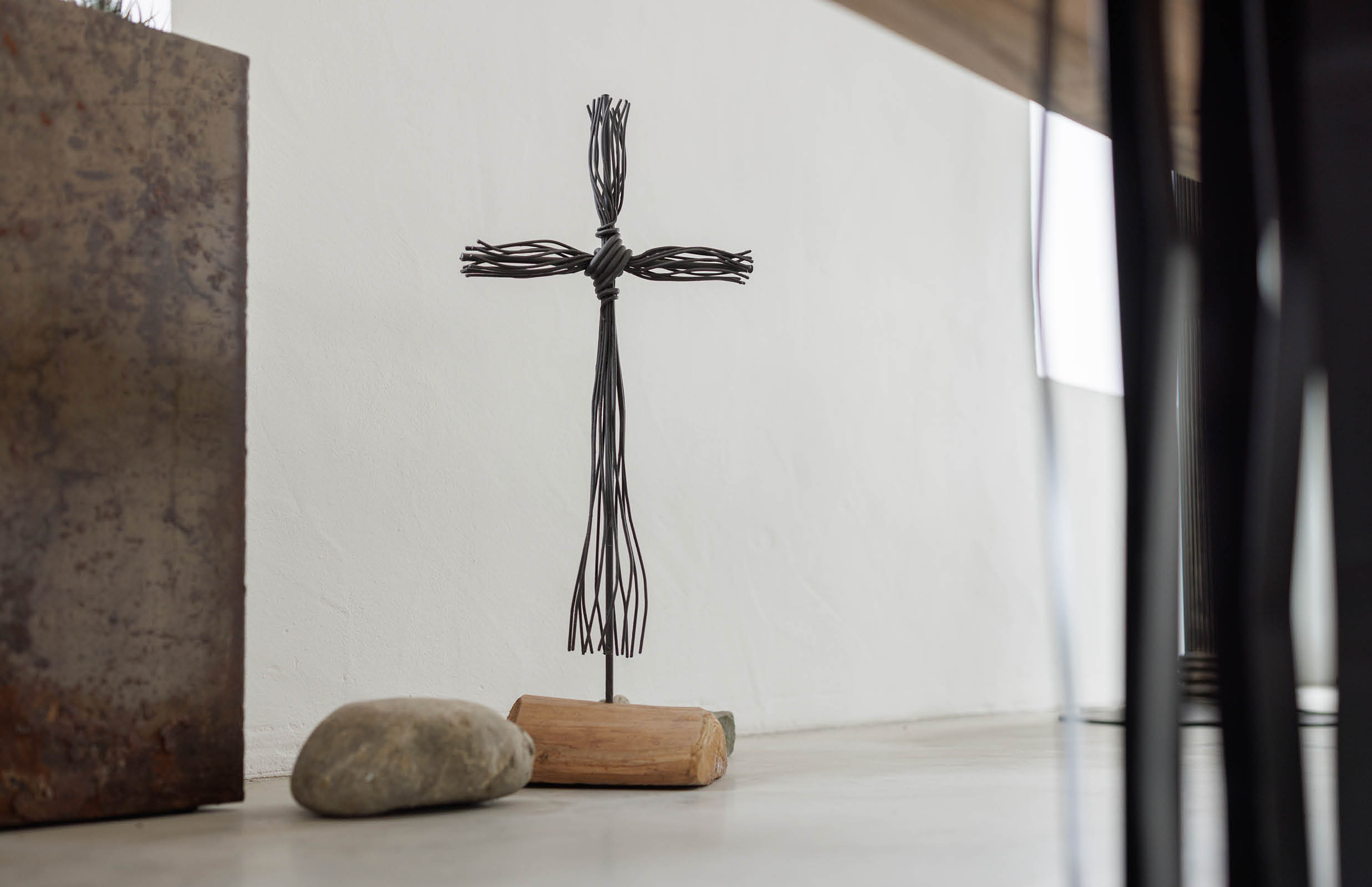 Individuell geschmiedetes Grabkreuz